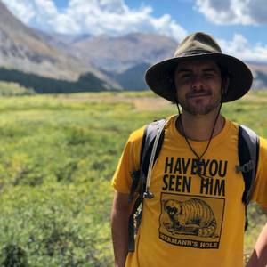 Meet your Posher, Aaron